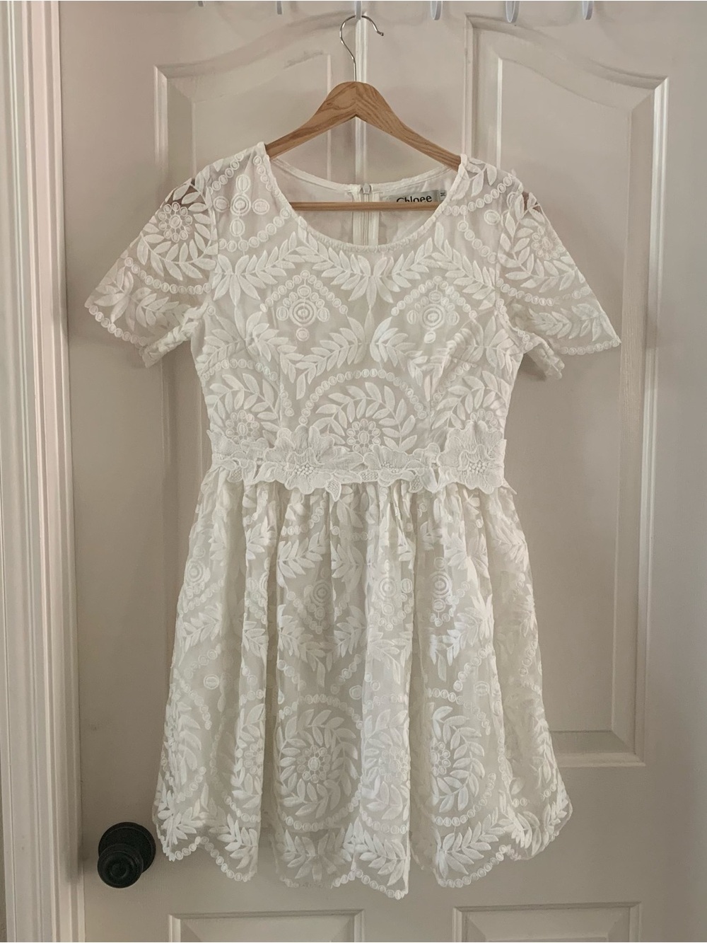 Chloee Brand White Embroidered Lace Mini Dress Sz M
